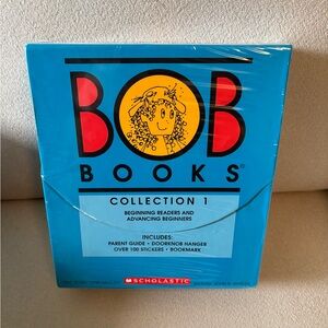 Scholastic BOB Books Collection 1 - Blue and Red